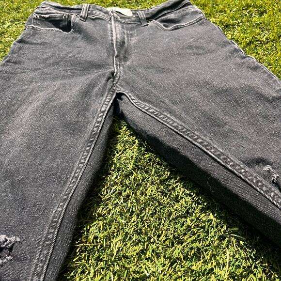 Abercrombie & Fitch Curve Love High Rise Mom Jeans - Picture 5 of 11